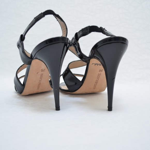 Manolo Blahnik 36 Black Patent Heels renew… - Picture 2 of 6